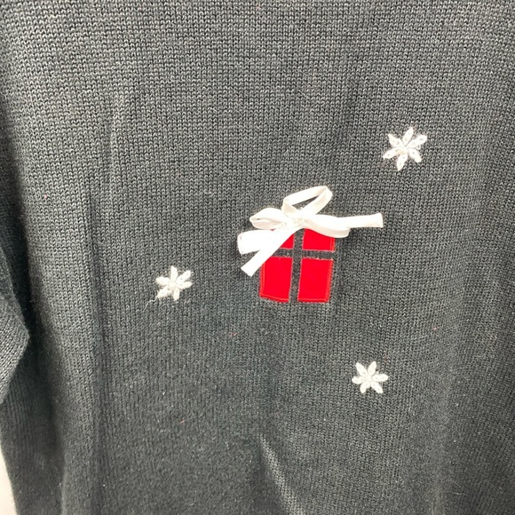Vintage Mandal Bay Christmas Present Appliqué Sweater Large Holiday Multicolor - Picture 7 of 9